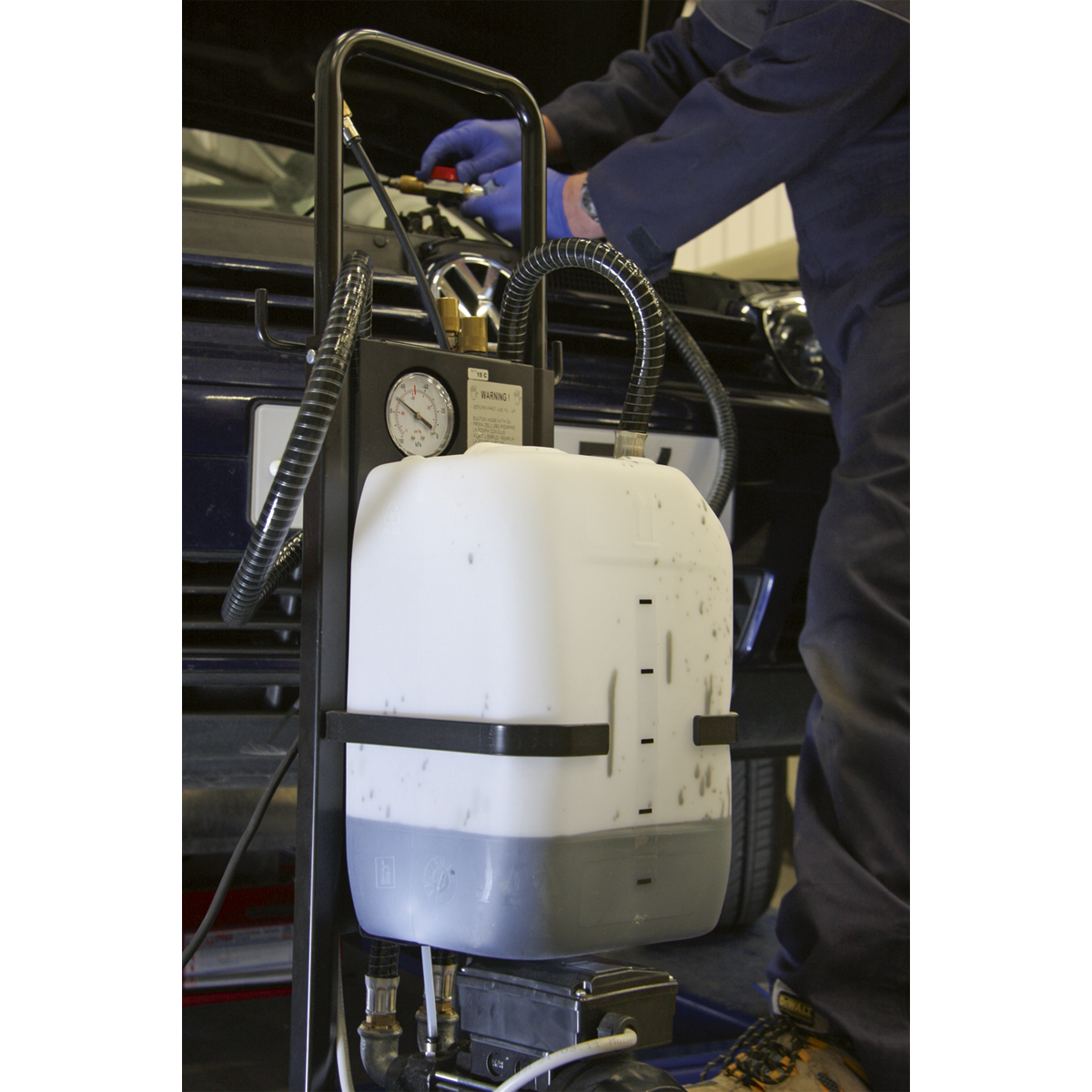 Sealey Mobile Oil Extractor 12L (AK466D)