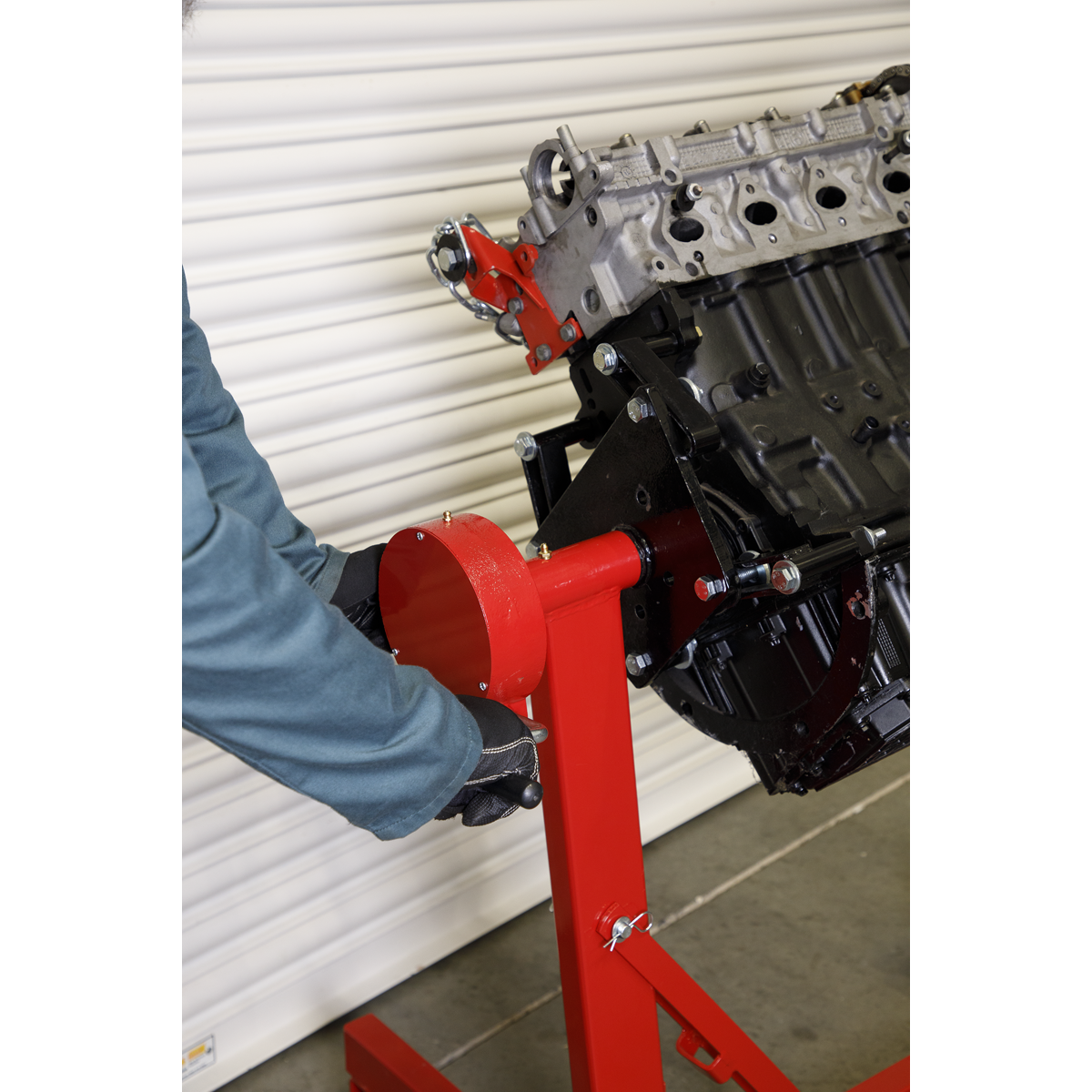 Sealey Folding 360º Rotating Engine Stand with Geared Handle Drive 450kg Capacity (ES480D) - Image 5