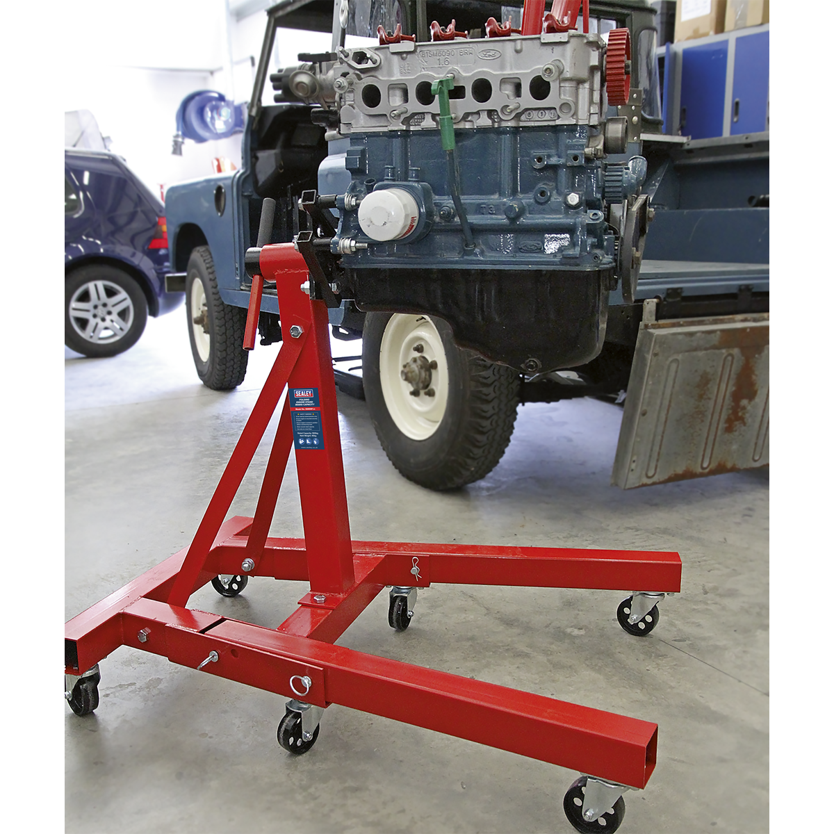 Sealey Folding Engine Stand 900kg (ES900F) - Image 3