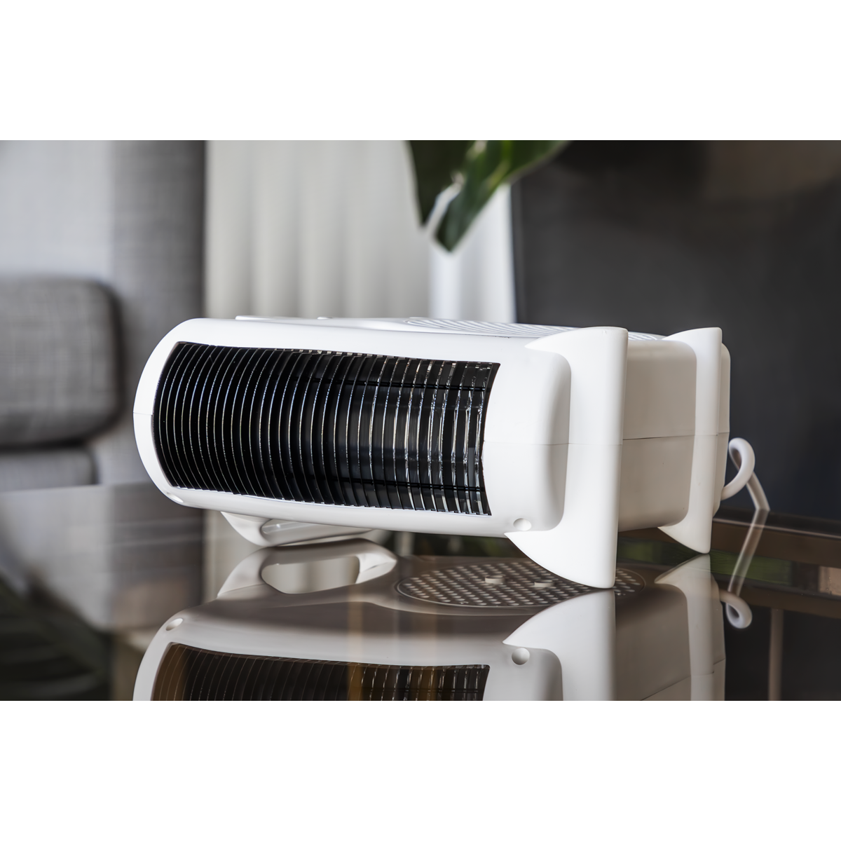 Sealey Fan Heater with 2 Heat Settings & Thermostat 2000W/230V (FH2010) - Image 6