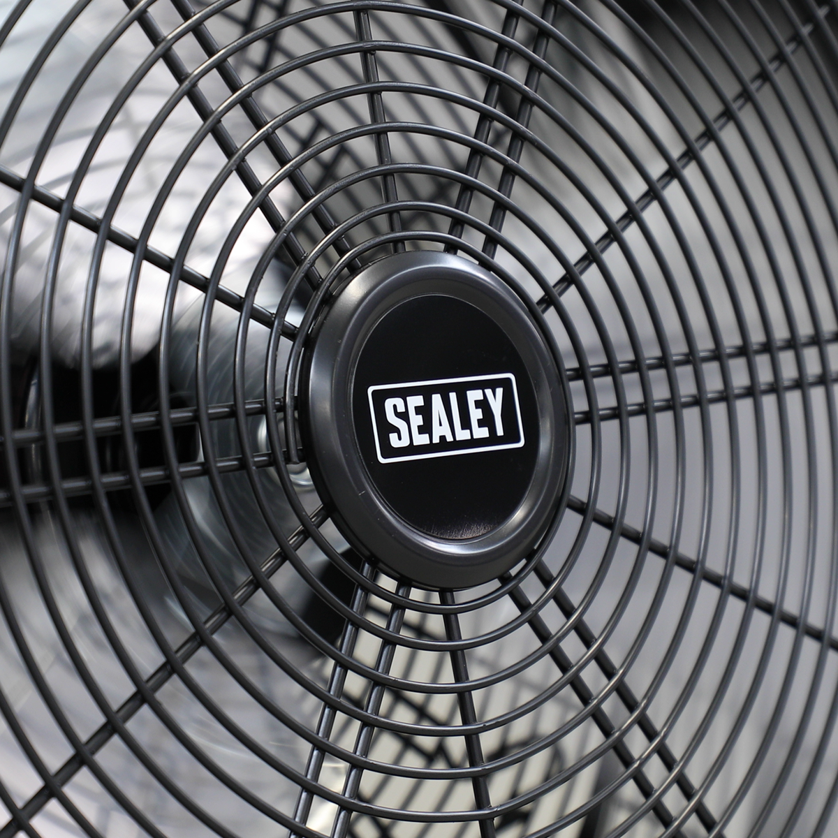 Sealey Industrial High Velocity Orbital Drum Fan 30" 230V (HVF30S) - Image 3