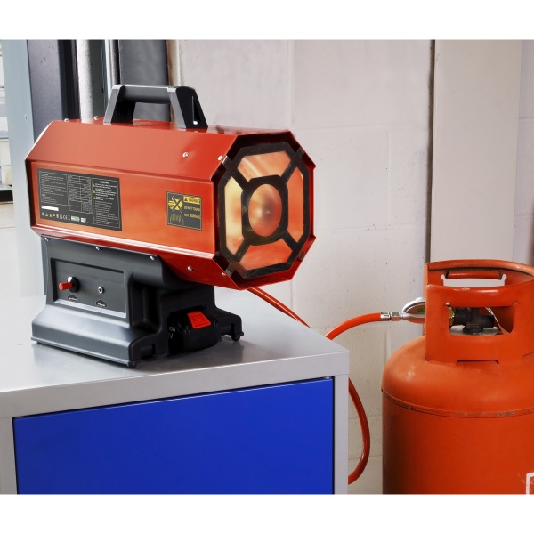 Sealey Space Warmer® Propane Heater 30,000-68,000Btu/hr (9-20kW) 230V with 20V 4Ah Kit (LP69CCOMBO) - Image 7