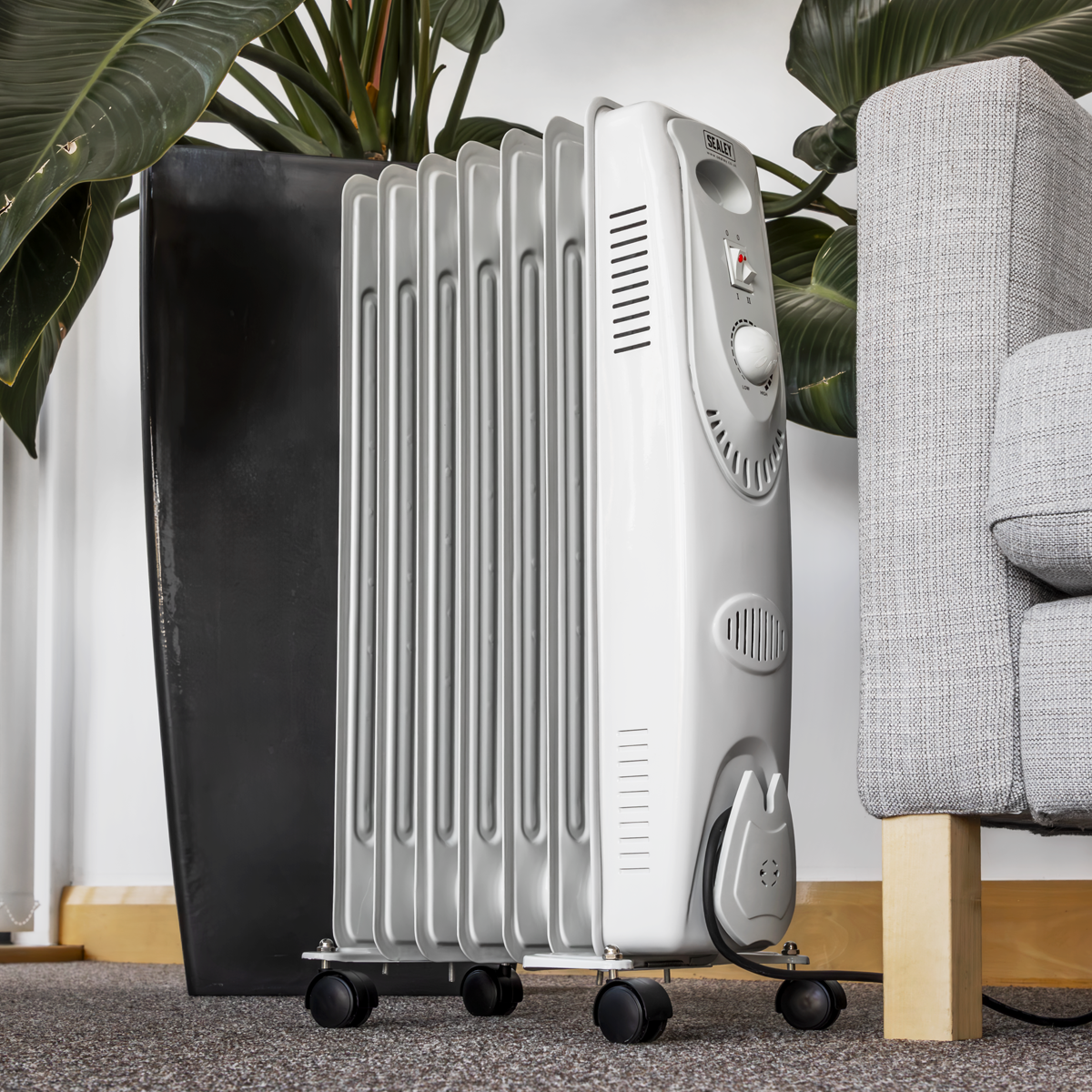 Sealey 7-Element Oil Filled Radiator 1500W/230V (RD1500) - Image 7